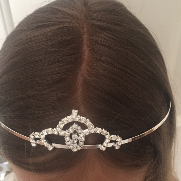 Silver toned rhinestone tiara headband - Picture 1 of 4